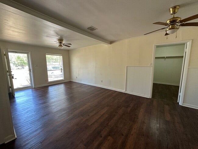 9449 Normandie Dr in Shreveport, LA - Building Photo - Building Photo