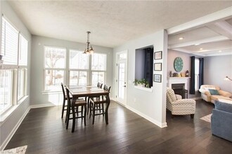 2940 Fairview Dr in Avon, OH - Building Photo - Building Photo