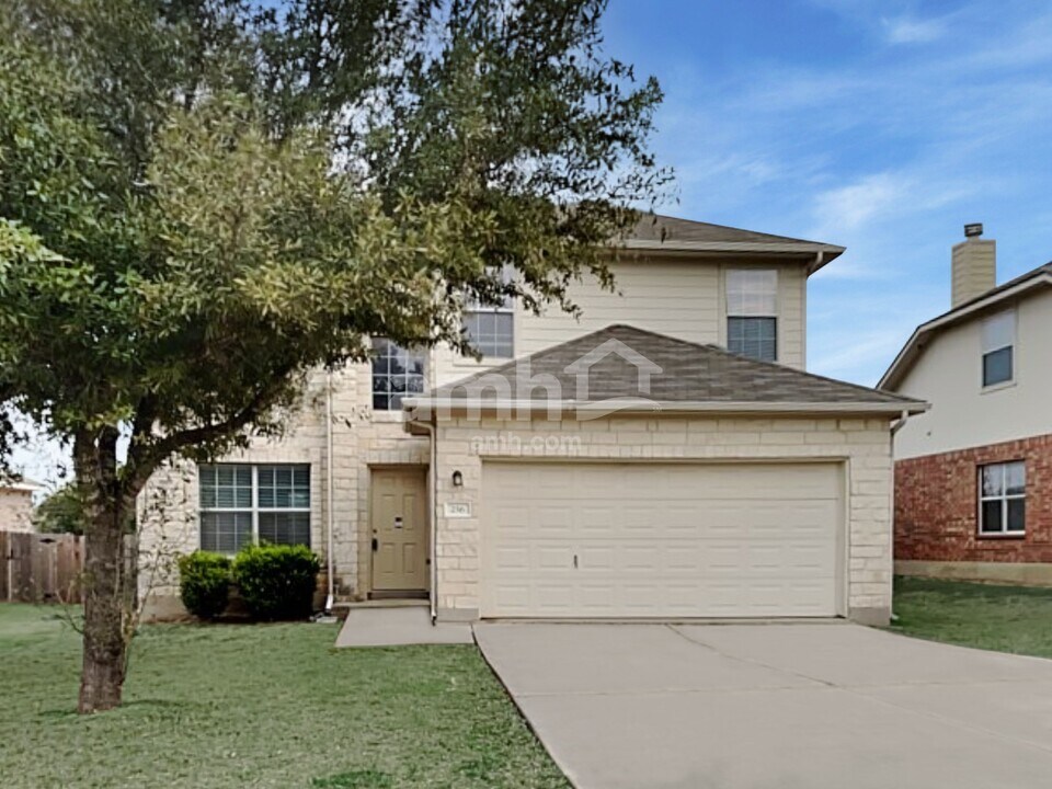 256 Poplarwood Dr in Kyle, TX - Building Photo