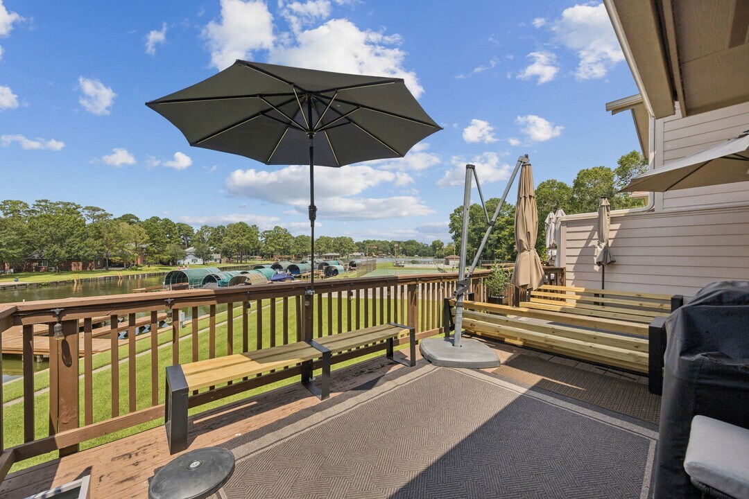 500 River Rd in Montgomery, TX - Building Photo