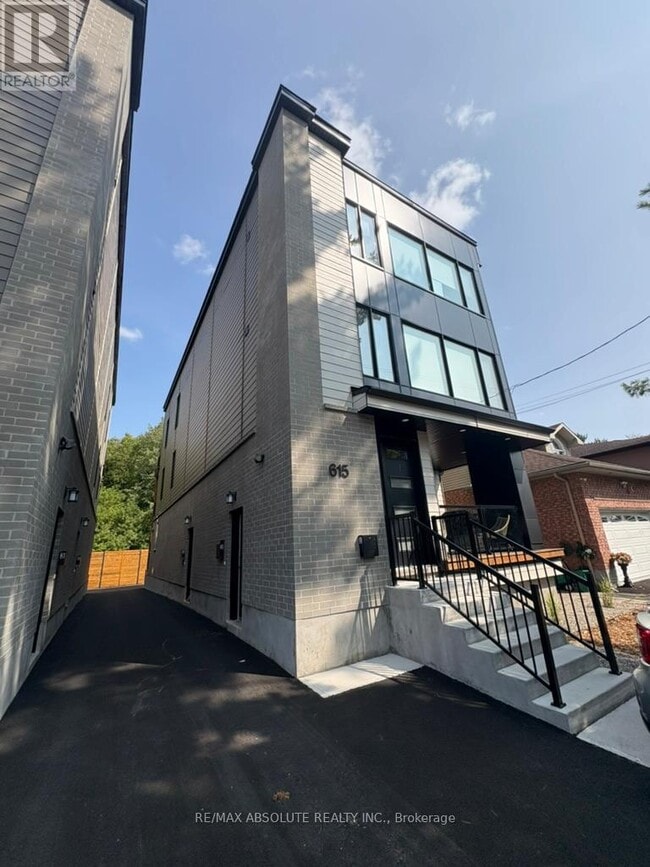 property at 615 Parkview Rd