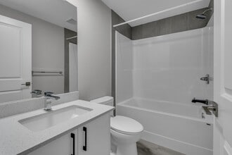 11539-11125 125 St NW in Edmonton, AB - Building Photo - Building Photo