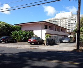 1551 Wilder Ave in Honolulu, HI - Building Photo - Building Photo