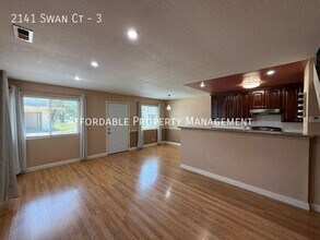 2141 Swan Ct in Union City, CA - Building Photo - Building Photo