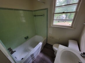 1817 Grove in Greensboro, NC - Building Photo - Building Photo