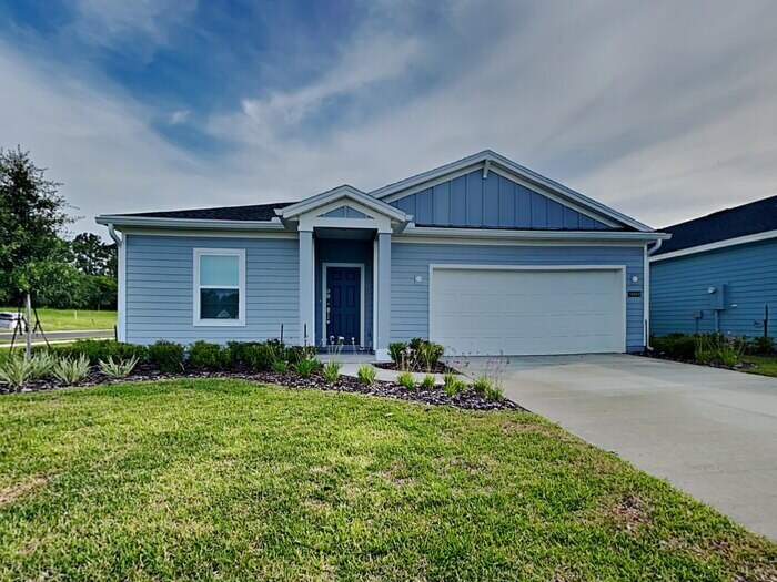 9004 Latigo Ln in Jacksonville, FL - Building Photo