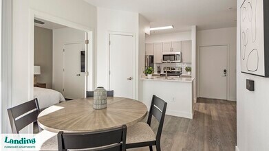 1001 E Playa Del Norte Dr, Unit 1210 in Tempe, AZ - Foto de edificio - Building Photo