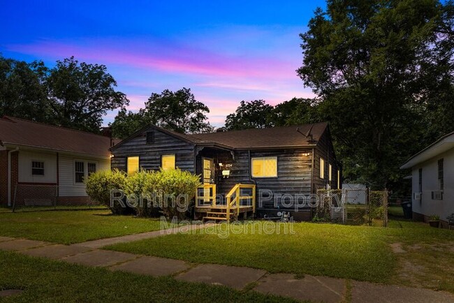property at 6724 2nd Ave S