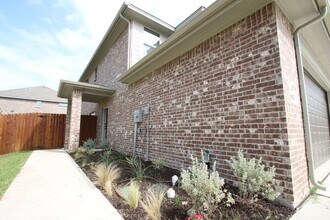 813 Jameson St, Unit 813 in Weatherford, TX - Building Photo - Building Photo