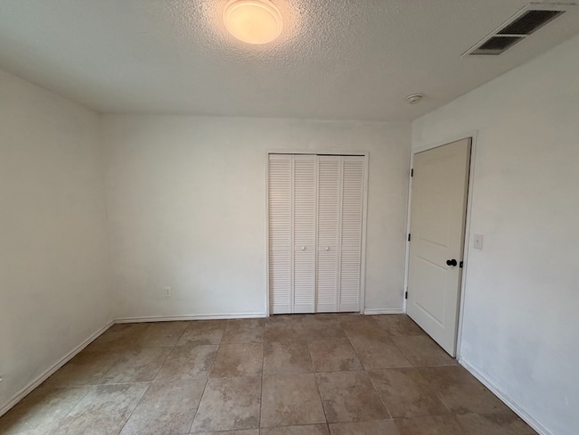 2910 Golden Meadow Dr in Garland, TX - Building Photo - Building Photo