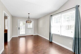 105 Antelope Dr in Mount Holly, NC - Building Photo - Building Photo