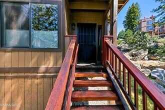 215 Clubhouse Cir in Glenbrook, NV - Building Photo - Building Photo