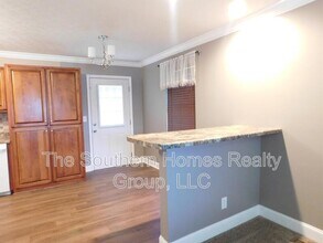 1406 Richardson St in Athens, TN - Building Photo - Building Photo