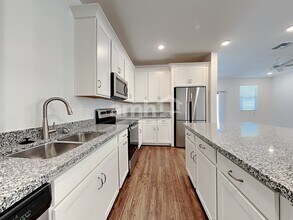10518 W Atlantis Wy in Tolleson, AZ - Building Photo - Building Photo