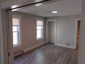 792 Broadway St in Lowell, MA - Building Photo - Building Photo