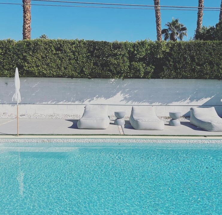 622 S Highland Dr in Palm Springs, CA - Building Photo