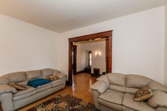 2865 N Farwell Ave in Milwaukee, WI - Building Photo - Building Photo