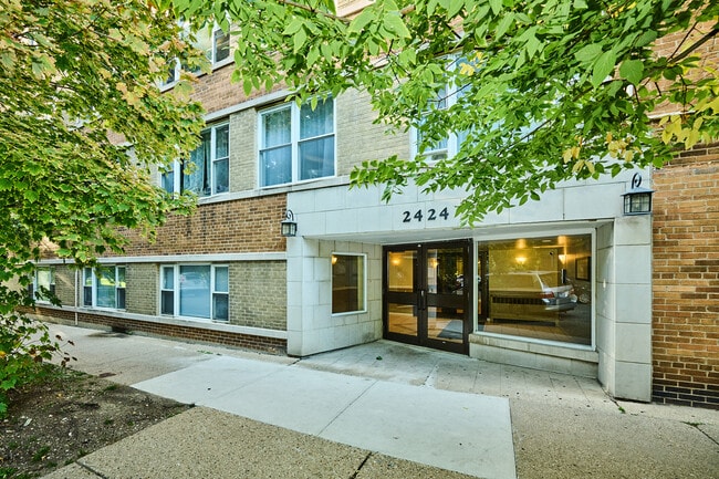 property at 2424 W Estes Ave