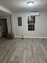 2332 Keith St in Tallahassee, FL - Foto de edificio - Building Photo