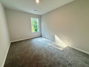 146 Vlg Grn Dr in Adairsville, GA - Building Photo - Building Photo