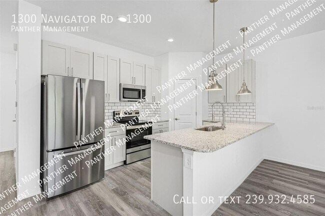 1300 Navigator Rd-Unit -1300 in Port Charlotte, FL - Building Photo - Building Photo