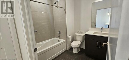 399 Queen St S in Kitchener, ON - Building Photo - Building Photo