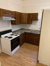 2691 S 15th St in Milwaukee, WI - Building Photo - Building Photo