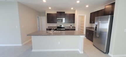 4213 Romano Busciglio St in Tampa, FL - Building Photo - Building Photo