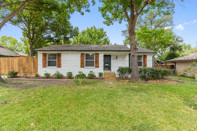 property at 1202 Spruce Dr