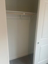 7160 Vail Rnch Rd, Unit 2 in Roseville, CA - Building Photo - Building Photo