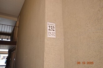 5160 Indian River Dr in Las Vegas, NV - Building Photo - Building Photo