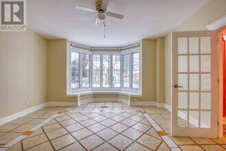 19 Mill St N in Brampton, ON - Building Photo - Building Photo
