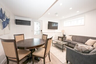 79 Granite St-Unit -1 in Weymouth, MA - Building Photo - Building Photo