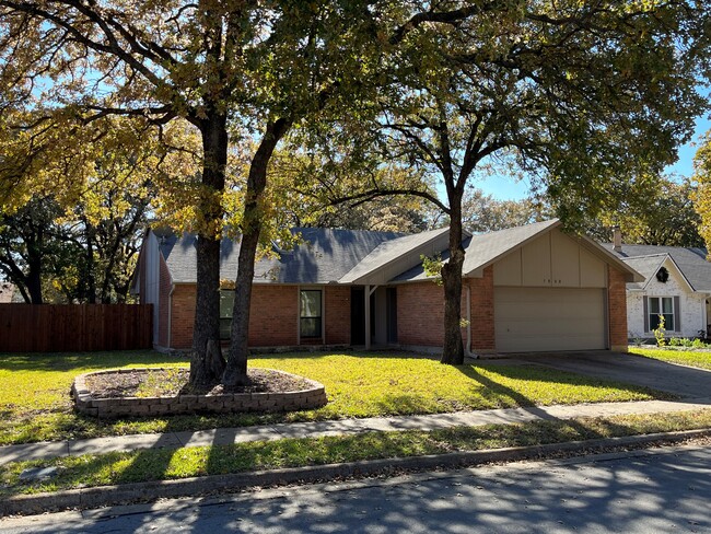 3800 Hackberry Lane in Bedford, TX - Building Photo - Building Photo