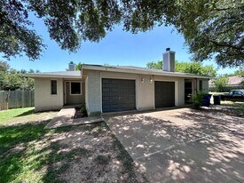 3007 Kestrel Dr in Austin, TX - Building Photo