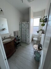 1169 Commonwealth Ave, Unit 15 in Boston, MA - Building Photo - Building Photo