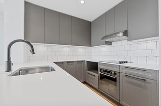9228 Slopes Mews in Burnaby, BC - Building Photo - Building Photo