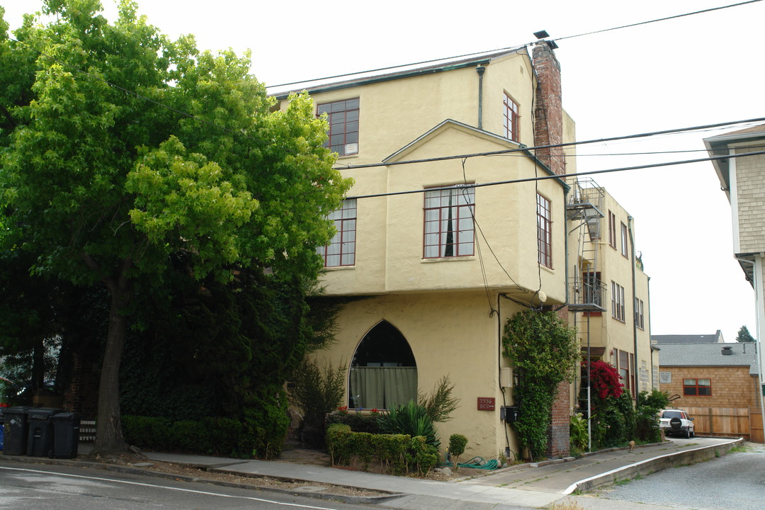 2336 Channing Way in Berkeley, CA - Building Photo