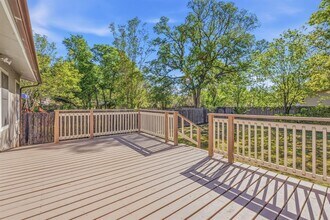 8401 Horton Trail in Austin, TX - Building Photo - Building Photo