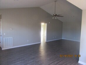 862 Lyndsi Ln in Hinesville, GA - Building Photo - Building Photo