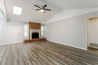 2805 Mintwood Pl in Arlington, TX - Building Photo - Building Photo