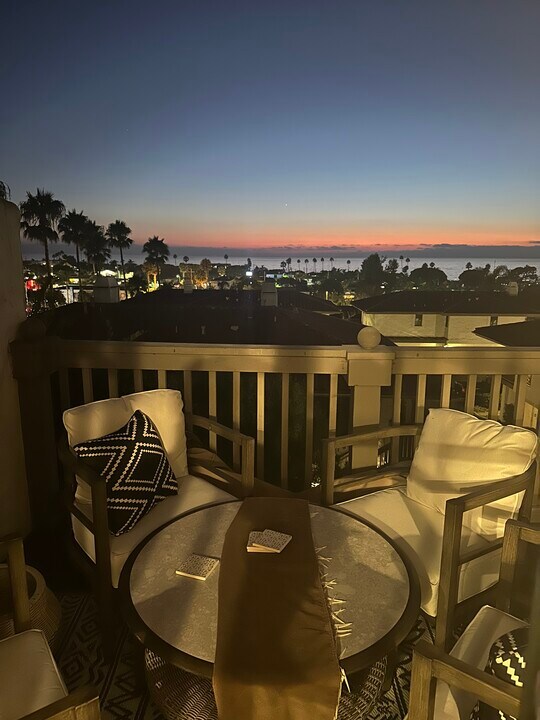 414 Paseo Pacifica in Encinitas, CA - Building Photo