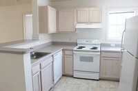 2011 Wolfmill Dr, Unit 104 photo'