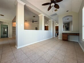 1299 Ocean Manor Ln in League City, TX - Building Photo - Building Photo