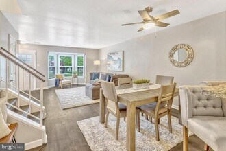 12163 Presidio Way in Woodbridge, VA - Building Photo - Building Photo