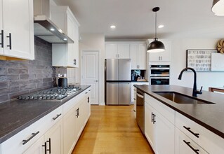 129 Cold Brook Dr in Sudbury, MA - Building Photo - Building Photo