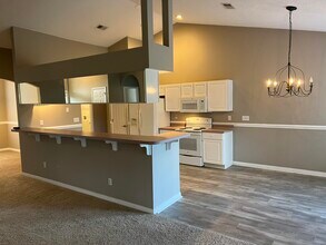 195 S Shore Dr in Destin, FL - Building Photo - Building Photo