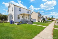 204 Stevens St in North Brunswick, NJ - Foto de edificio - Building Photo