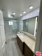 5531 La Mirada Ave in Los Angeles, CA - Building Photo - Building Photo