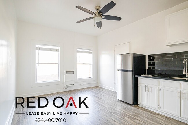 property at 744 Beacon Ave